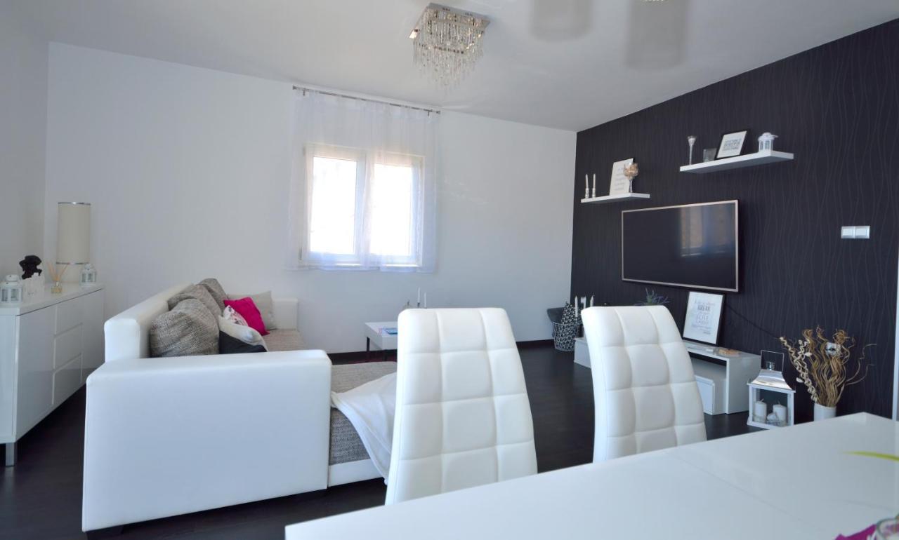 Apartman Staro Selo Primosten Exterior photo