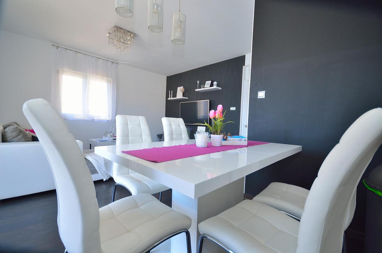 Apartman Staro Selo Primosten Exterior photo